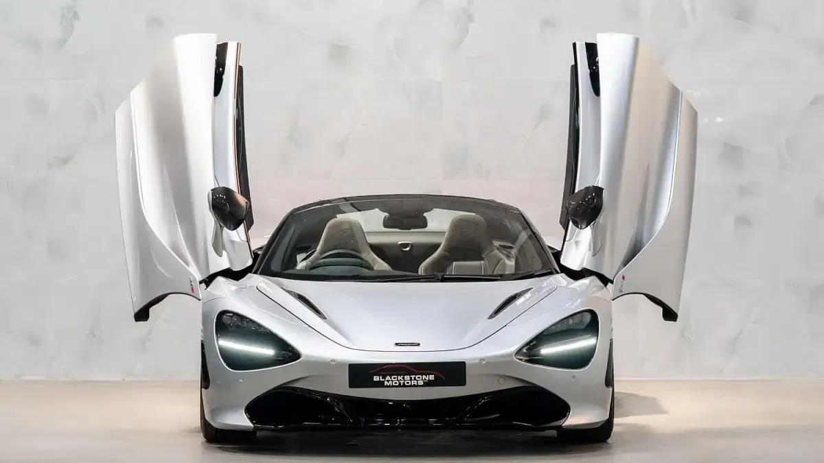 Used McLaren 720S 721 HP (530 kW) 2022 Silver Cabriolet