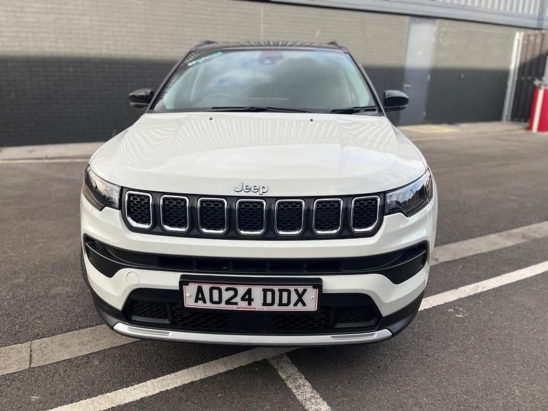 White Used 2024 Jeep Compass Limited SUV | £21,777 (Fair price) - Image 1/4