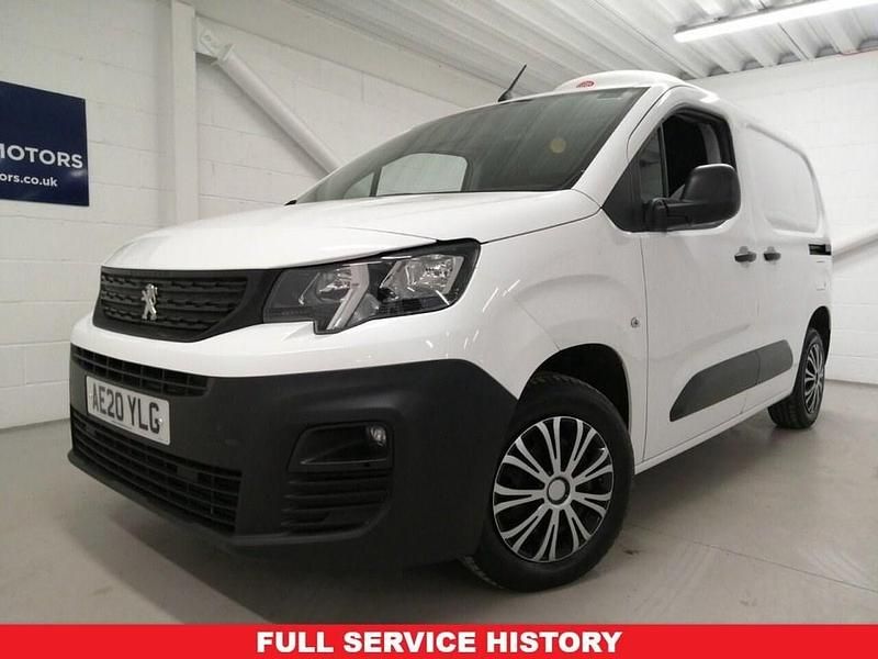 Second-hand Peugeot Partner 131 CP (96 kW) 2020 Alb Monovolum