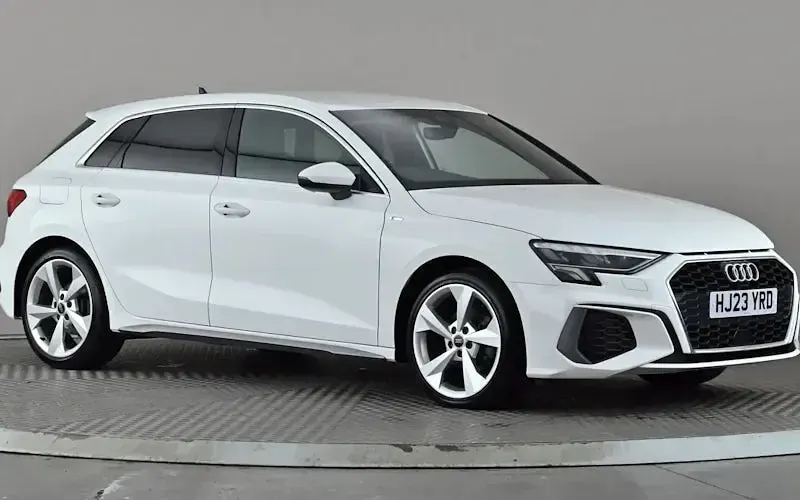 Used Audi A3 Sportback S-Line 150 HP (110 kW) 2024 Hatchback