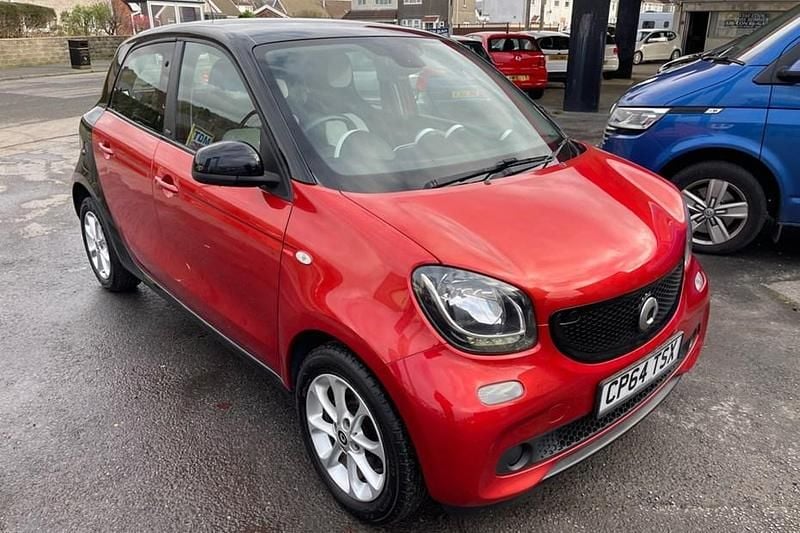 Red Used 2015 Smart ForFour Passion Hatchback | £3,595 (Fair price) - Image 1/1