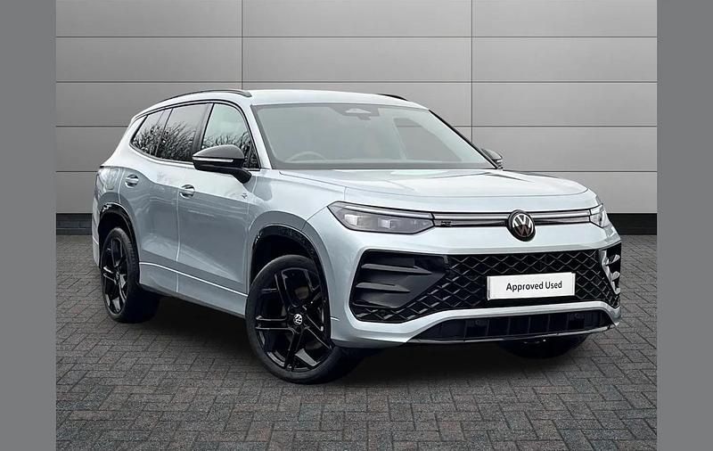 New VW Tayron R-line 147 HP (108 kW) 2025 Silver SUV