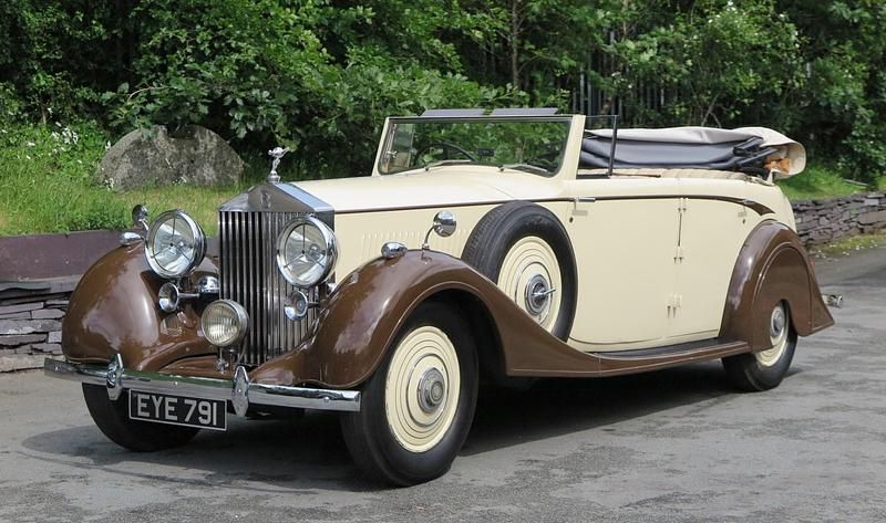 Used Rolls Royce Park Ward 1998 Brown/cream Sedan