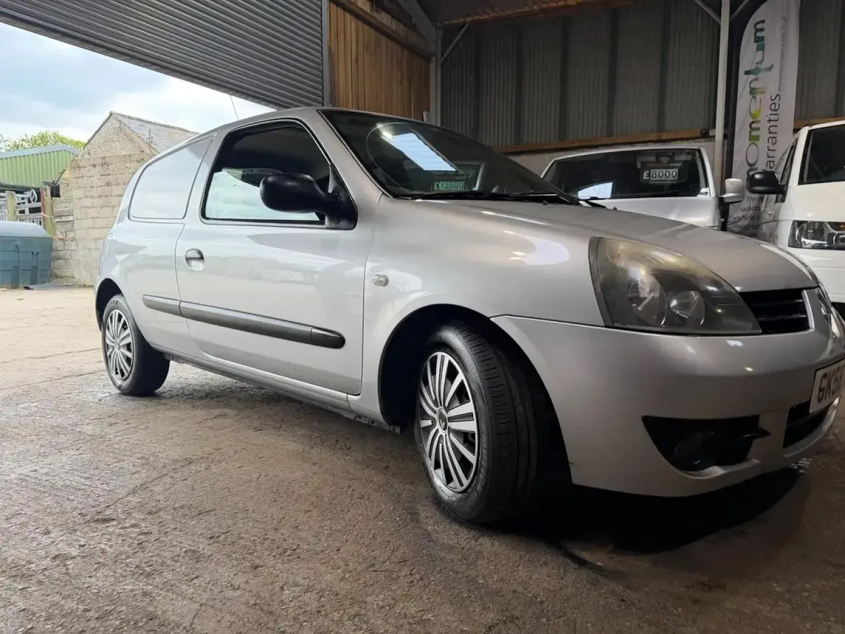 Used Renault Clio Campus 2008 Silver Hatchback