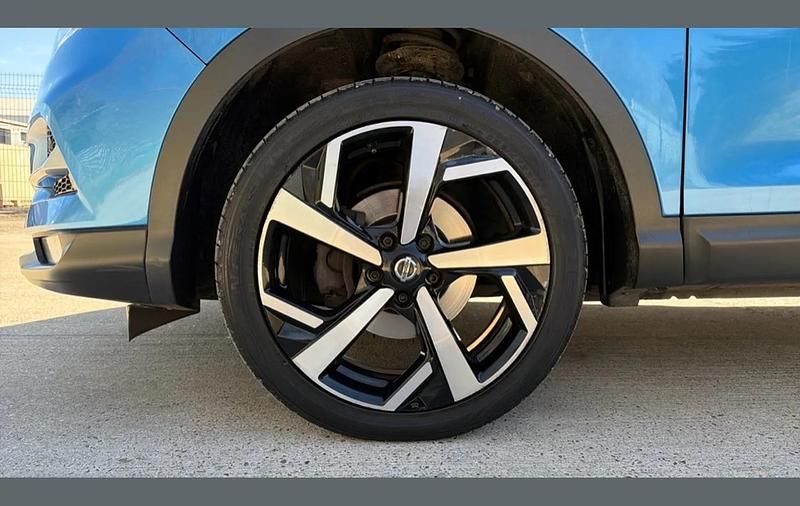 Used Nissan Qashqai N-Motion 160 HP (117 kW) 2021 Blue SUV