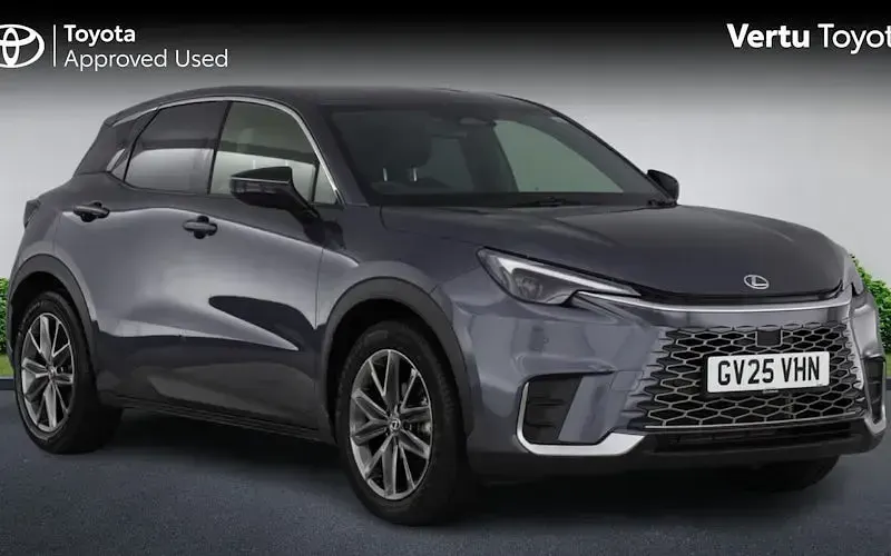 Used Lexus LBX 136 HP (100 kW) 2025 SUV
