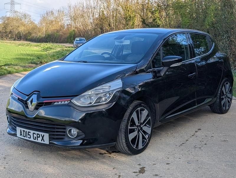 Used Renault Clio IV Dynamique 2015 Black Hatchback
