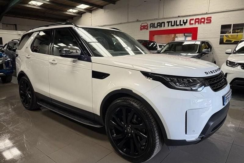 White Used 2018 Land Rover Discovery 5 HSE SUV | £26,995 (Super price) - Image 1/1