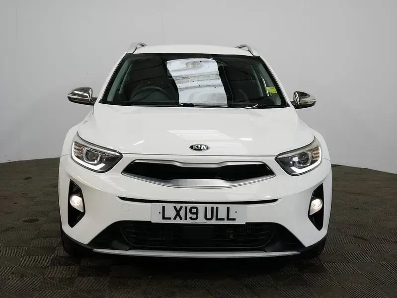 Used Kia Stonic 118 HP (86 kW) 2019 White SUV