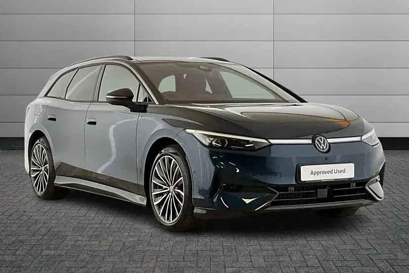 New VW ID.7 Pro 207 kW (282 HP) 2026 Aquamarine blue Estate