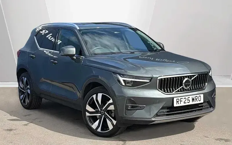 Usado Volvo XC40 Ultra 197 HP (144 kW) 2026 SUV