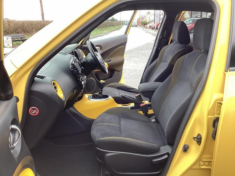 Used Nissan Juke Acenta Premium 2015 Yellow SUV