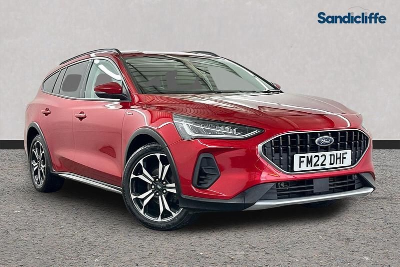 Red Used 2022 Ford Focus Active Estate | £14,035 (Fair price) - Image 1/4