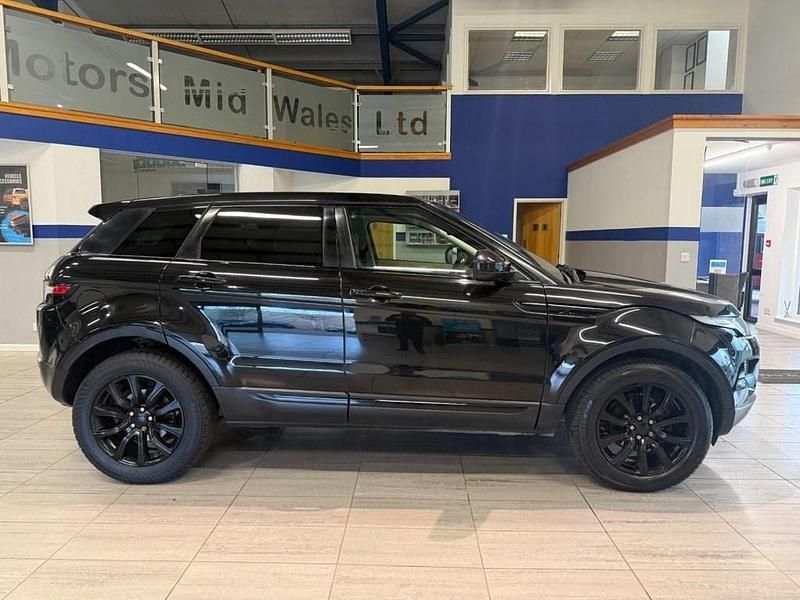 Used Land Rover Range Rover evoque Pure 190 HP (139 kW) 2014 Black SUV