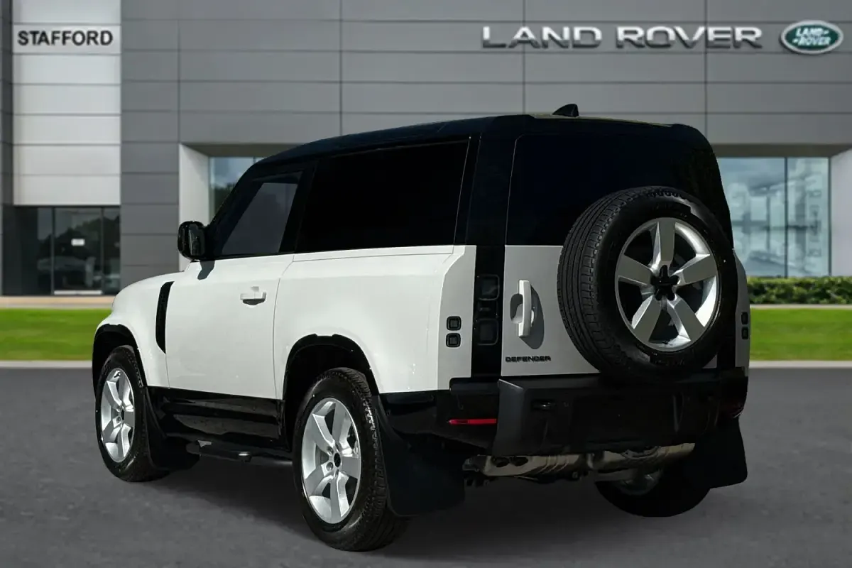 New Land Rover Defender SE Dynamic 2026 Grey SUV