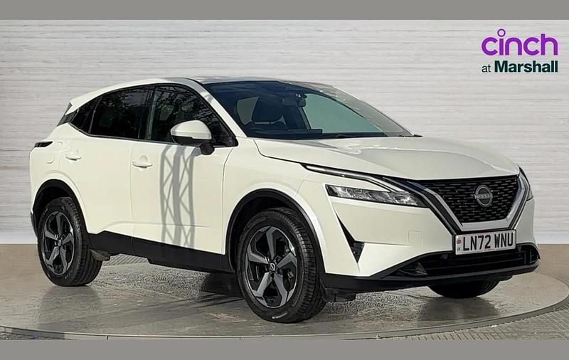 White Used 2022 Nissan Qashqai N-Connecta SUV | £15,488 (Fair price) - Image 1/4