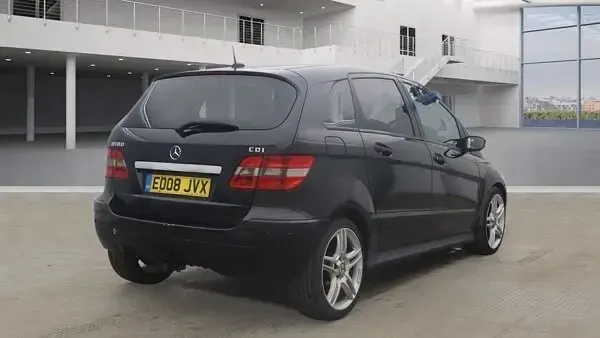Used Mercedes B180 2008 Black MPV