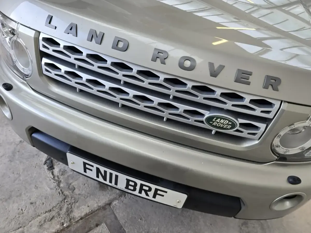 Used Land Rover Discovery 4 2011 Gold SUV