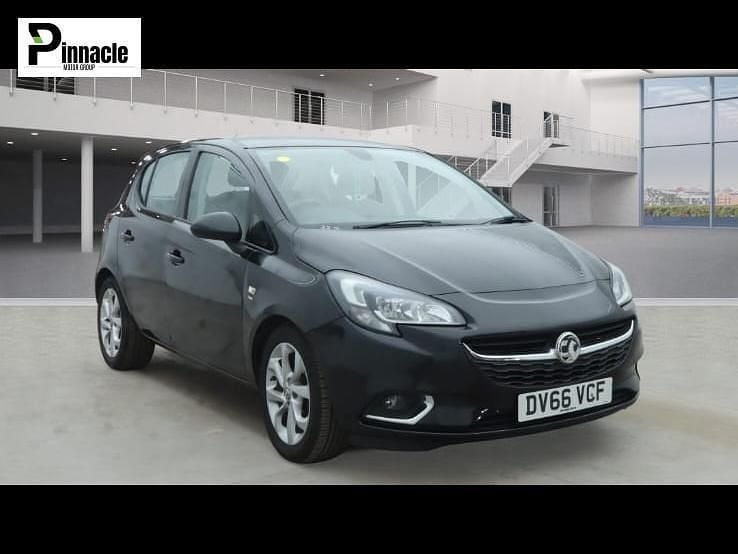 Used Vauxhall Corsa SRi 90 HP (66 kW) 2016 Black Hatchback