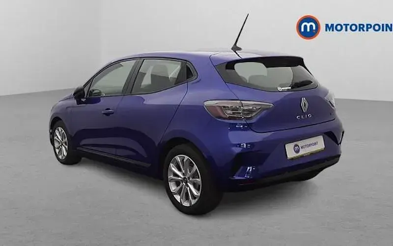Used Renault Clio Evolution 143 HP (105 kW) 2025 Hatchback