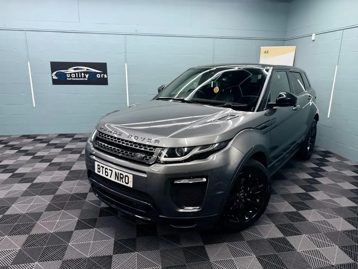 Used Land Rover Range Rover evoque Landmark 180 HP (132 kW) 2017 Grey Estate