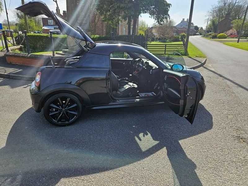 Used Mini Cooper S Coupé 2015 Black Coupe