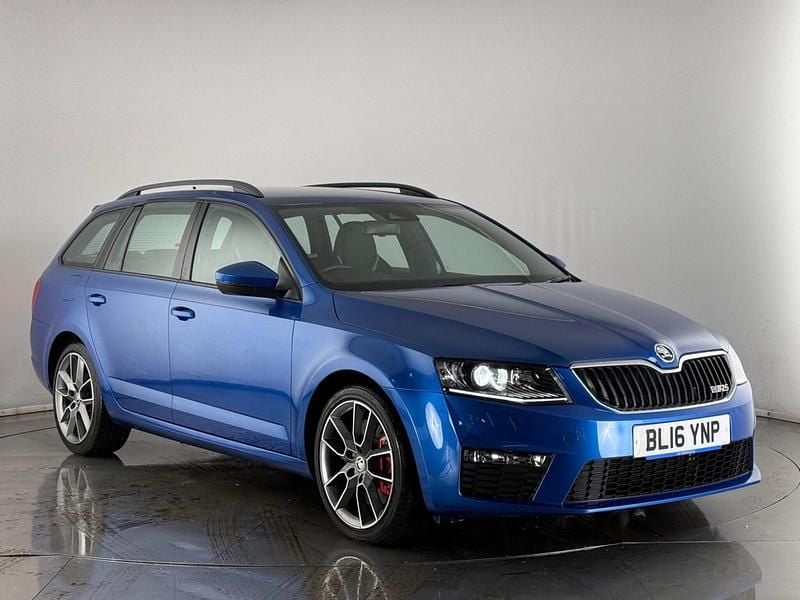 Blue Used 2016 Skoda Octavia vRS Estate | £16,100 (Fair price) - Image 1/4