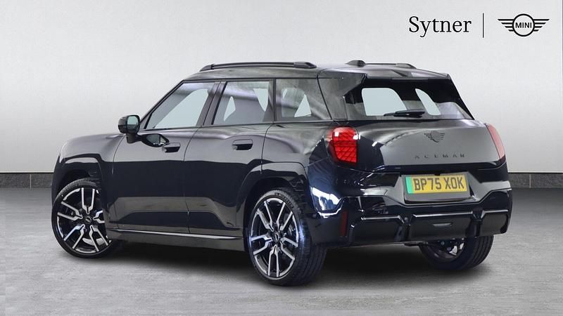 Używany Mini Aceman 133 kW (181 KM) 2025 Czarny SUV