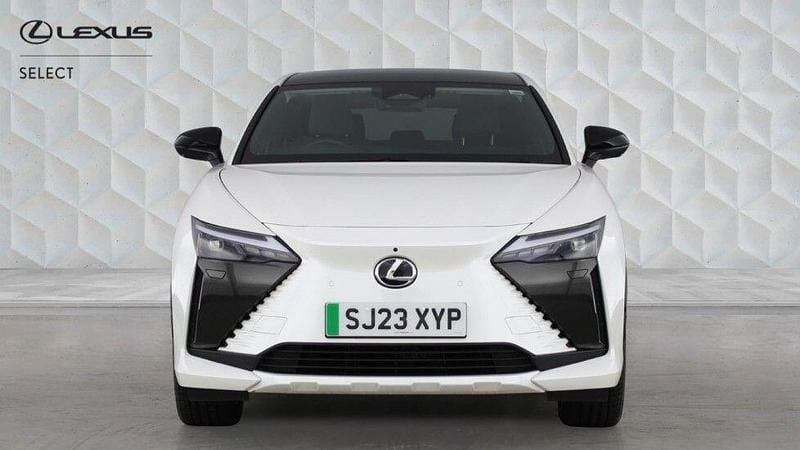 Used Lexus RZ 450e 230 kW (313 HP) 2023 White SUV