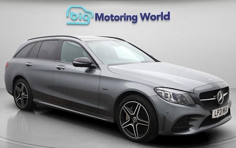 Used Mercedes C300e AMG line 306 HP (225 kW) 2021 Estate