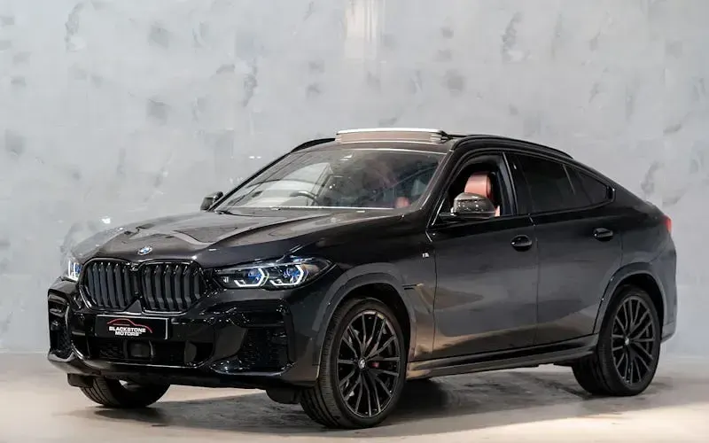 Usado BMW X6 M Sport 286 CV (210 kW) 2022 Negro SUV