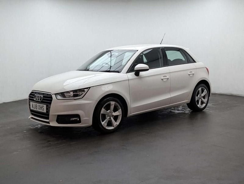 Used Audi A1 Sportback Sport 125 HP (91 kW) 2018 White Hatchback