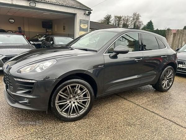 Grey Used 2016 Porsche Macan S SUV | £23,995 (Fair price) - Image 1/4