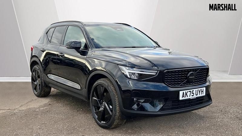 Used Volvo XC40 Plus 197 HP (144 kW) 2025 Black SUV