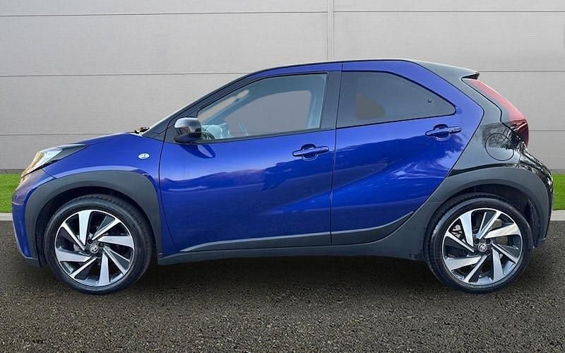 Usado Toyota Aygo X 72 HP (52 kW) 2025 SUV