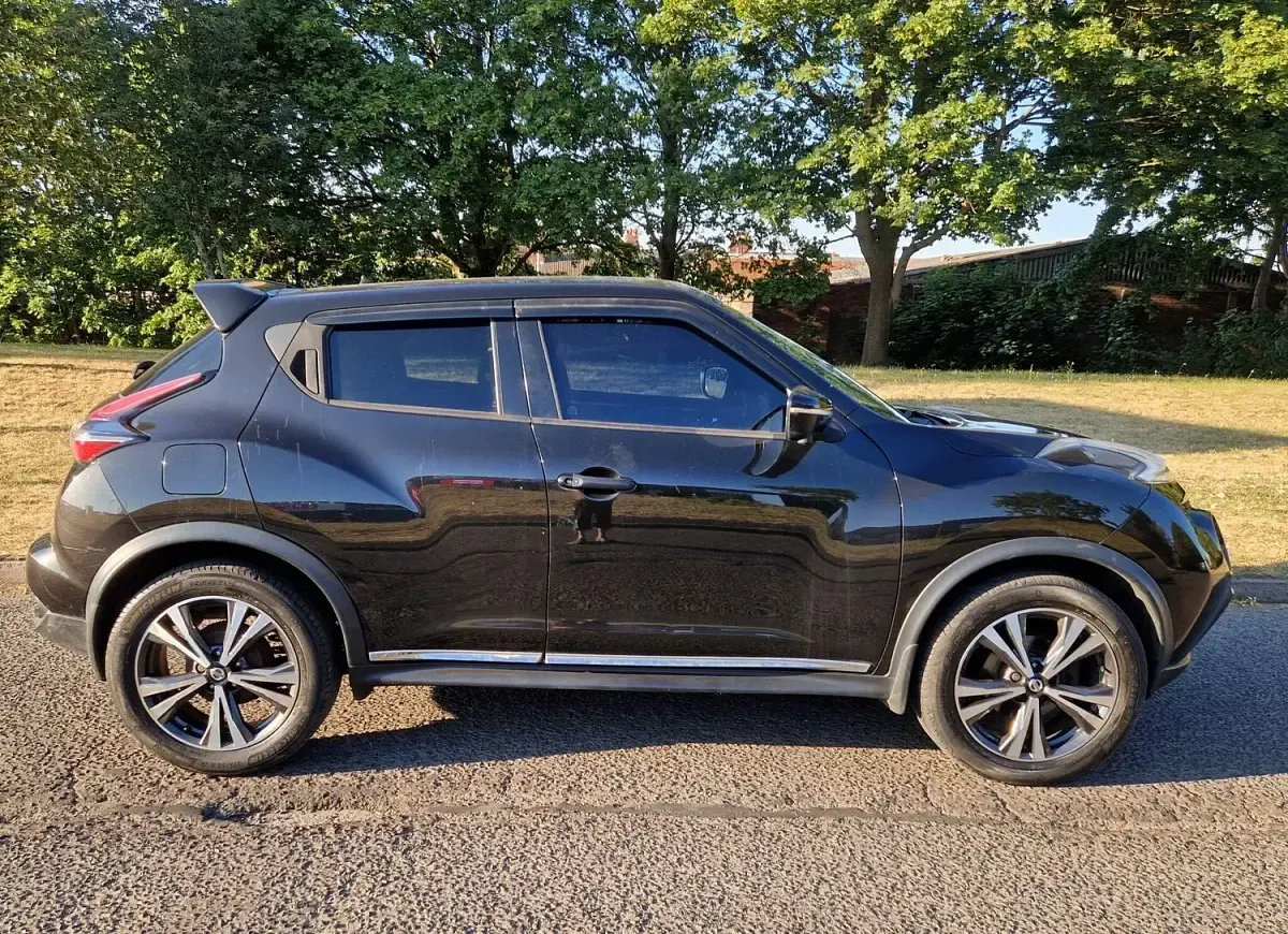 Used Nissan Juke Tekna 2016 Black SUV