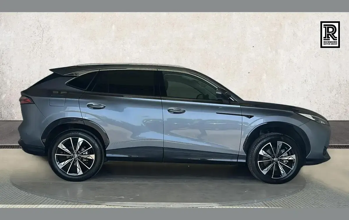 Used MG HS Trophy 170 HP (125 kW) 2025 Grey SUV