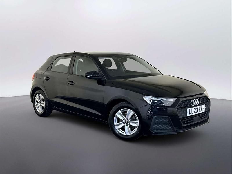 Used Audi A1 Advanced 110 HP (80 kW) 2023 Black SUV