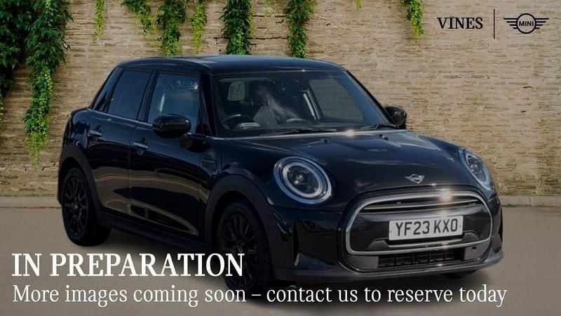Used Mini Cooper Classic 136 HP (100 kW) 2023 Black Hatchback
