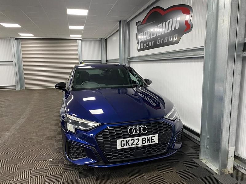 Used Audi A3 Comfort 150 HP (110 kW) 2022 Blue Sedan