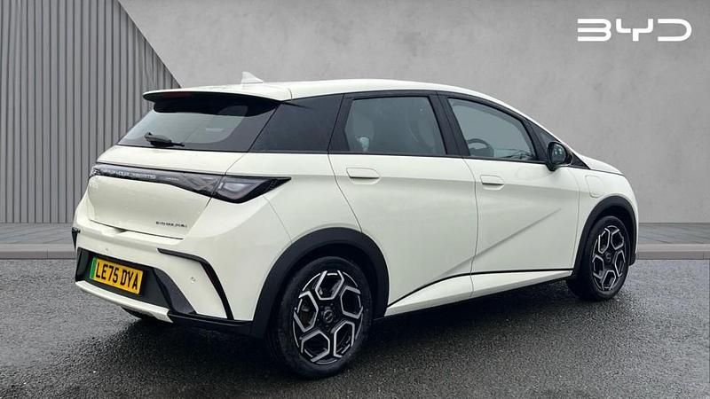 New BYD Dolphin Boost 129 kW (176 HP) 2025 White Hatchback