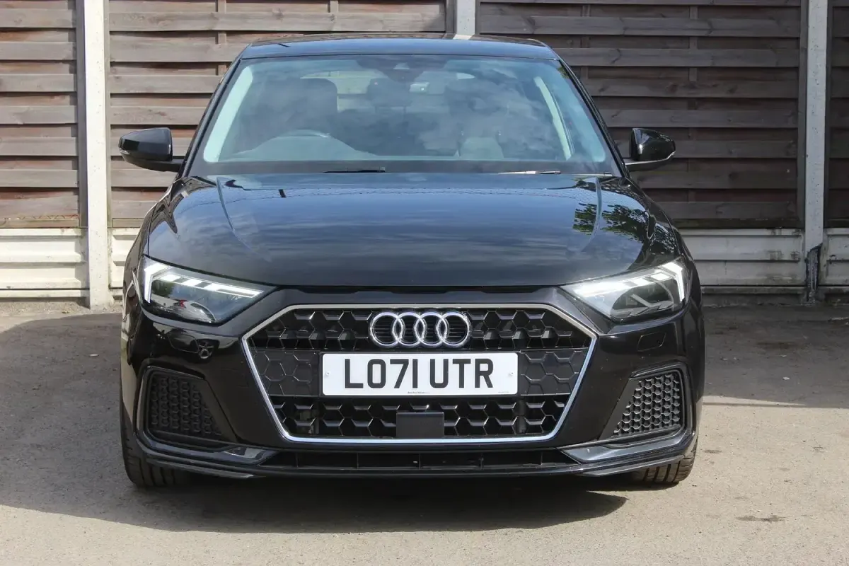 Used Audi A1 Sportback Sport 95 HP (69 kW) 2022 Black Hatchback