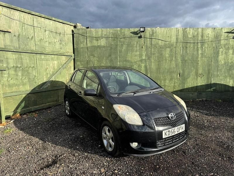 Used Toyota Yaris 2006 Black Hatchback