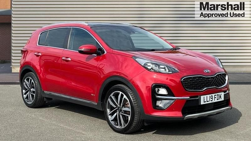 Red Used 2019 Kia Sportage 4 SUV | £17,616 (Fair price) - Image 1/4