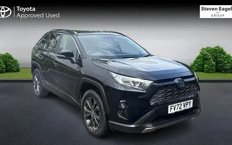 Second-hand Toyota RAV4 Design 218 CP (160 kW) 2025 SUV