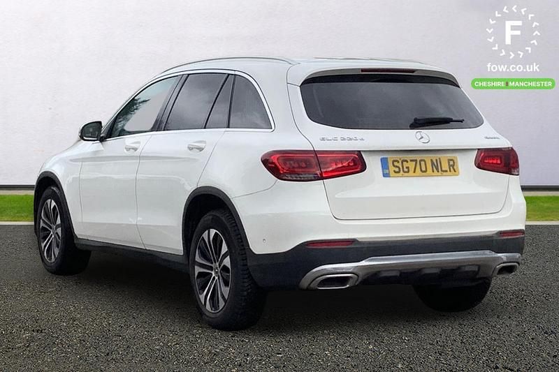 Used Mercedes GLC220 194 HP (142 kW) 2020 White Estate