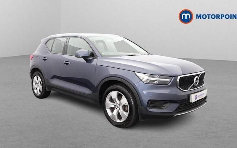 Used Volvo XC40 Momentum 163 HP (119 kW) 2021 Blue SUV