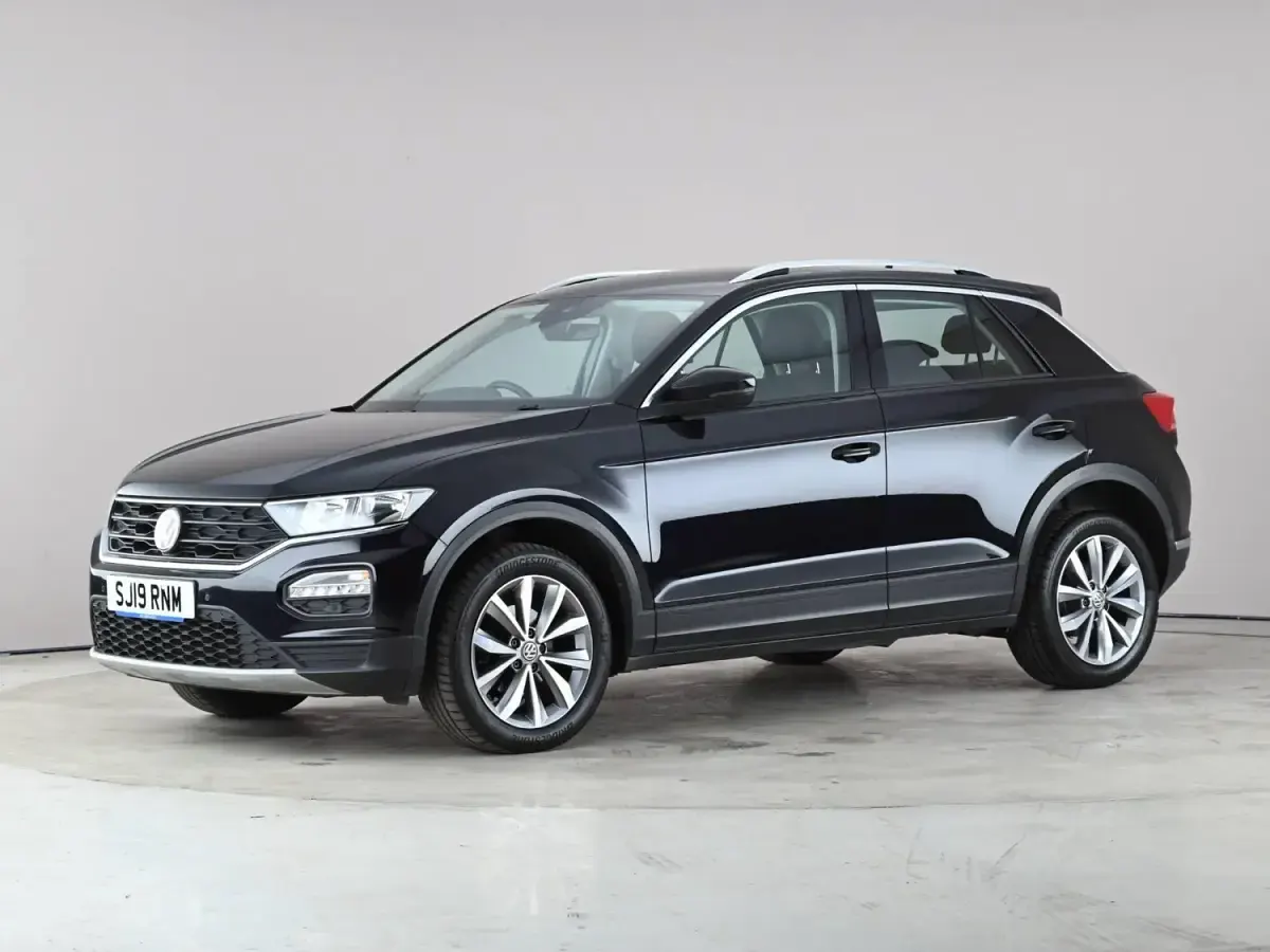 Usado VW T-Roc SE 150 HP (110 kW) 2019 Preto SUV