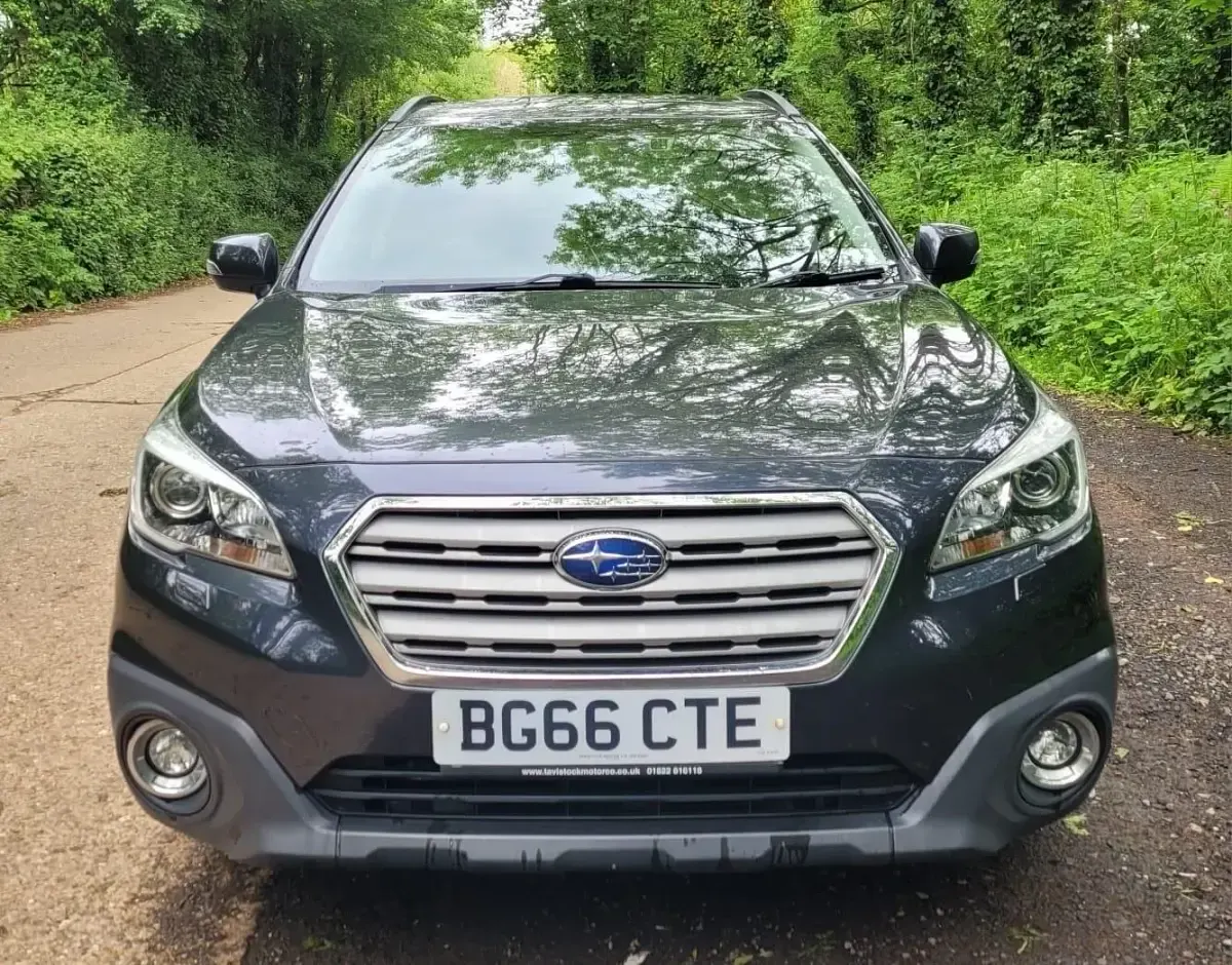 Used Subaru Outback Premium 150 HP (110 kW) 2016 Grey Estate