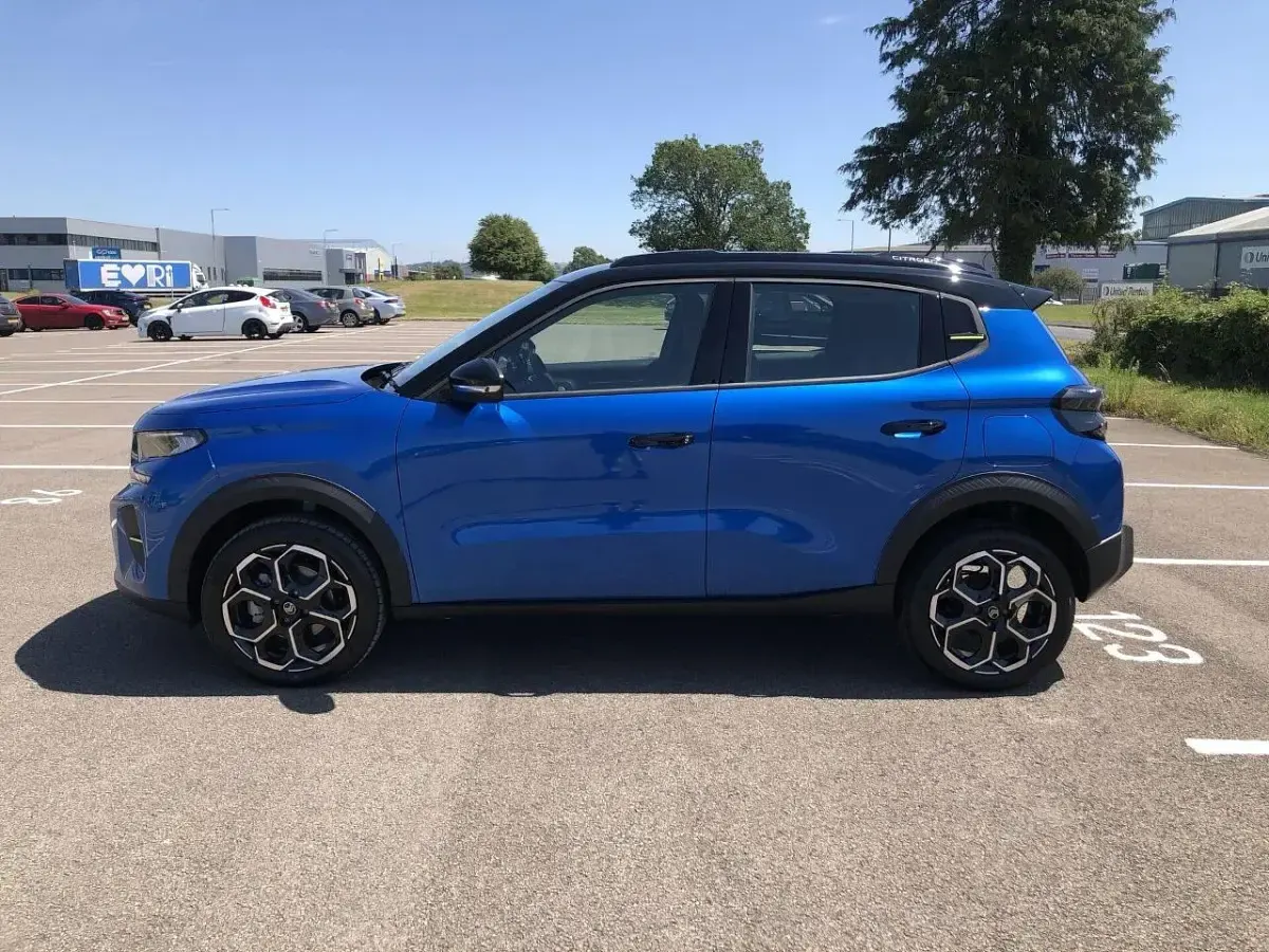 New Citroën C3 99 HP (72 kW) 2026 Blue SUV